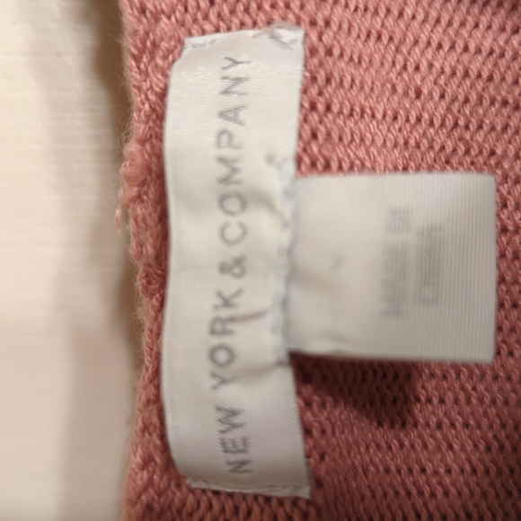 New York & Company Sweater Size S - Picture 3 of 5